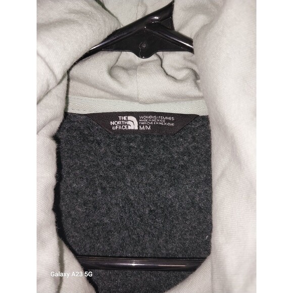 The North Face Women’s Trivert Patch Pullover Hoodie Multicor Green Size Medium - Picture 3 of 6